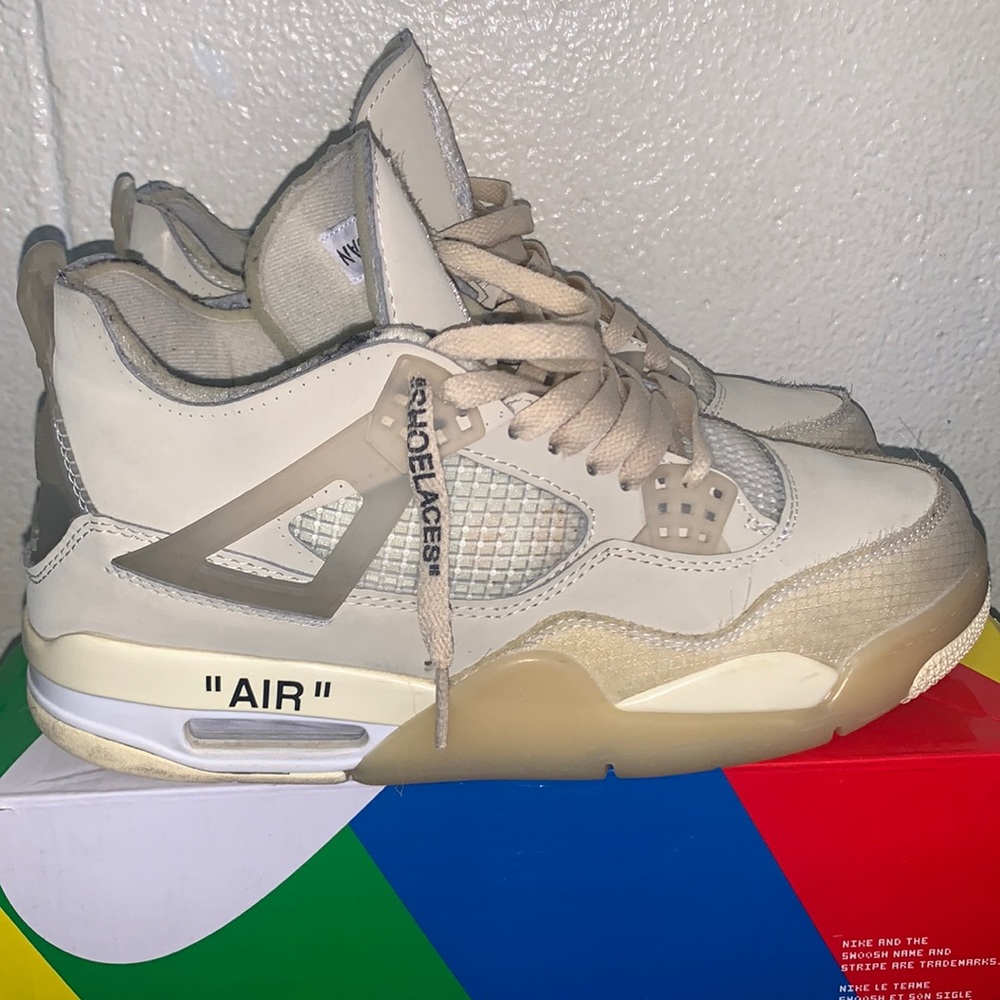 Jordan 4 sails